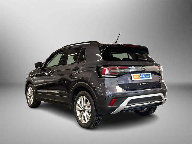 Volkswagen T-Cross 1.0 115pk TSI Life Edition Achteruitrijcamera | Parkeersensoren voor en achter | Stoelverwarming