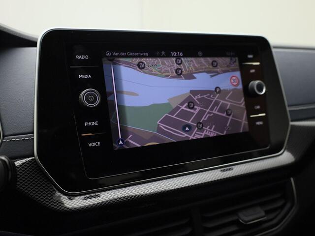 Volkswagen T-Cross 1.0TSI/116PK Style DSG · Apple/Android Car Play · Navigatie · Stoelverwarming · Garantie t/m 19-12-2026