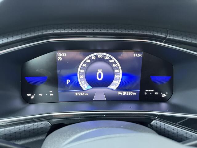 Volkswagen T-Cross 1.5 TSI Style | 150 PK | Automaat | Parkeersensoren | Digitale Cockpit | App-Connect |