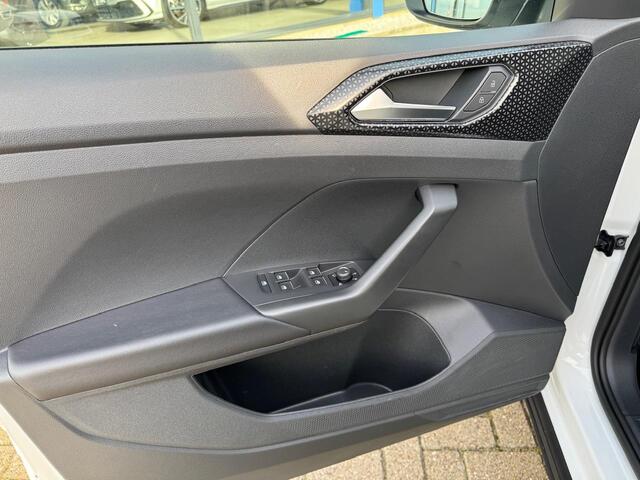 Volkswagen T-Cross 1.5 TSI ACT Style | DSG | LED | Navi | Dig. display | Cruise C. | Camera