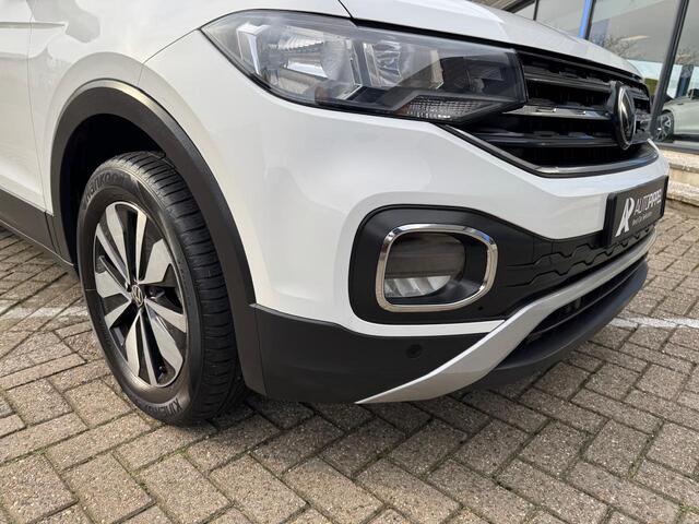 Volkswagen T-Cross 1.0 TSI Move | DSG | Trekhaak | App.Carplay | Camera | Cruise C. | 1e eig.