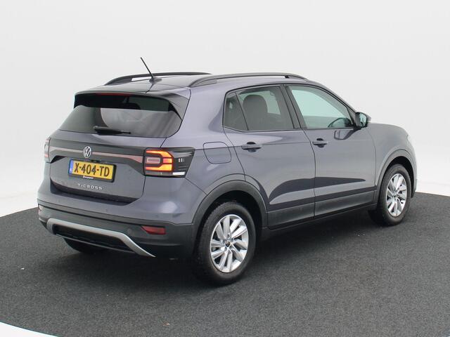 Volkswagen T-Cross 1.0 TSi 110 Pk Automaat Life | Trekhaak | Climate Control | Stoelverwarming | Navigatie | Camera | Carplay | 16 Inch | 65.806 Km!!