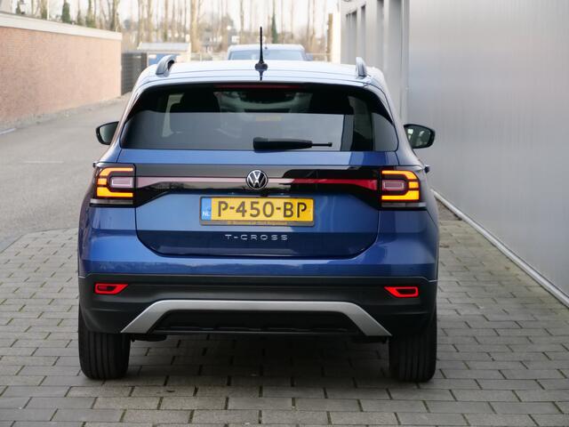 Volkswagen T-Cross 1.0 TSI Life 96 Pk Navi / Camera / DAB / Apple Carplay / Climate control