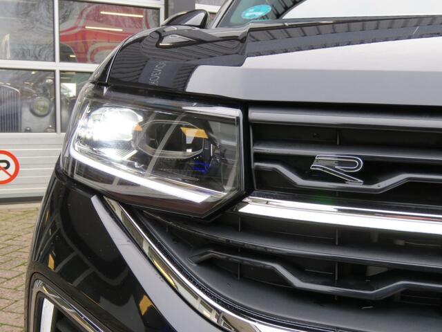 Volkswagen T-Cross 1.5 TSI 150pk R-LINE DSG-aut. / Trekhaak / IQ Light / Camera / FABRIEKS garantie