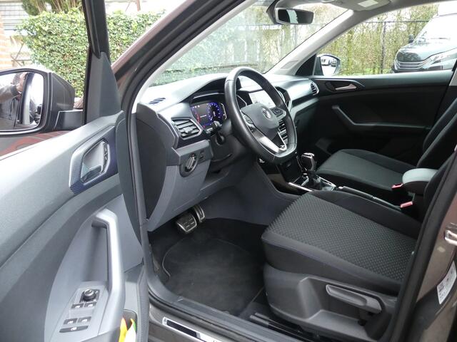Volkswagen T-Cross 1.0 TSI R-Line / Dealer onderhouden