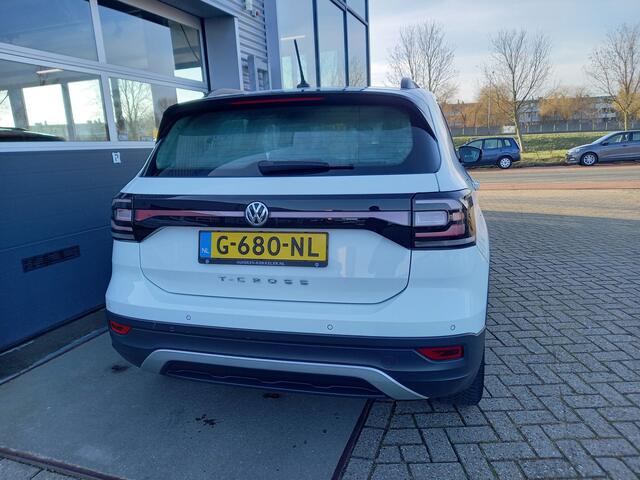 Volkswagen T-Cross 1.0 TSI Life - 1E EIGENAAR - NL AUTO - PDC V/A - CARPLAY / ANDROID - ADAPTIVE CRUISE - DODEHOEK -