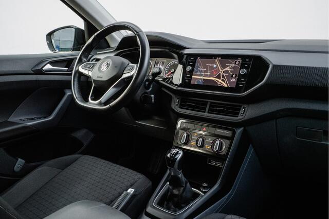 Volkswagen T-Cross 1.0 TSI 116pk Life Trekhaak/ Stoelverwarming/ Blindspot/ Carplay/ DAB+/ Adapt. cruise