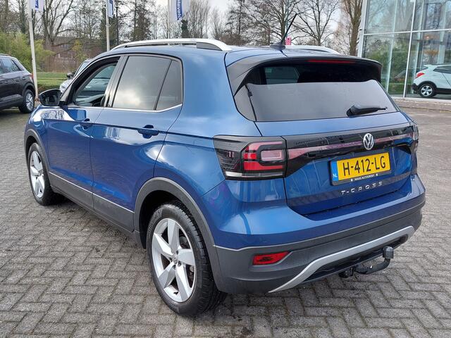 Volkswagen T-Cross 1.0 TSI 116pk Style Executive | 1ste Eigenaar | Navi | Apple Carplay+Android Auto | Clima | Adap.Cruise | Led Koplampen | Pdc V+A | Rijstrook+Licht+Regensensor | Privacy Glass | Trekhaak