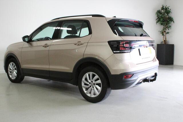 Volkswagen T-Cross 1.0 TSI Life | AFN-TREKHAAK | ACC | DAB-RADIO | BLINDSPOT | NAVIGATIE | CAMERA | 16'LMV |