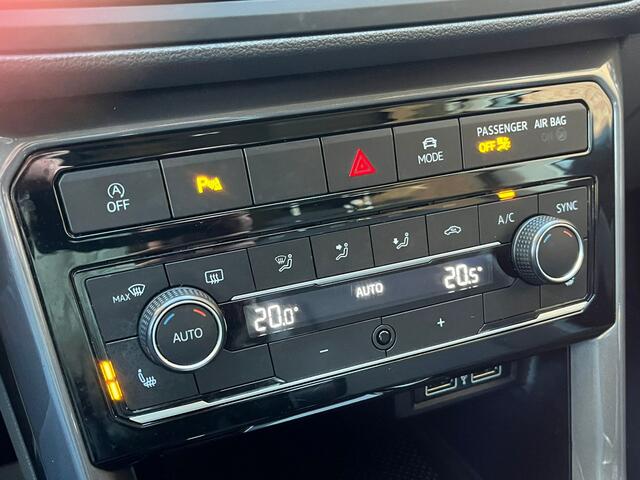 Volkswagen T-Cross 1.0 TSI Style. Adap Cruise, Camera, StoelVerw, Clima, 17"LMV, Haak 1100kg