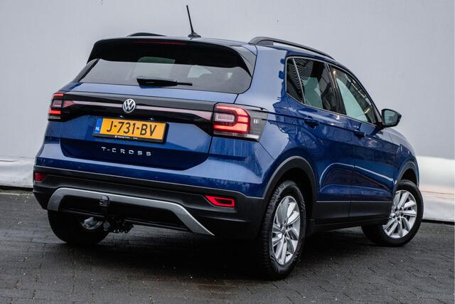 Volkswagen T-Cross 1.0 TSI Life Business Trekhaak/ Virtual dash/ Climate control/ Adapt. cruise/ LED/ Carplay