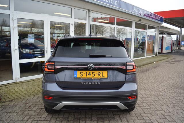 Volkswagen T-Cross 1.0 96PK TSI Life ? PDC V+A ? CarPlay ? Adaptive ? Orig. NL ? NAP ?