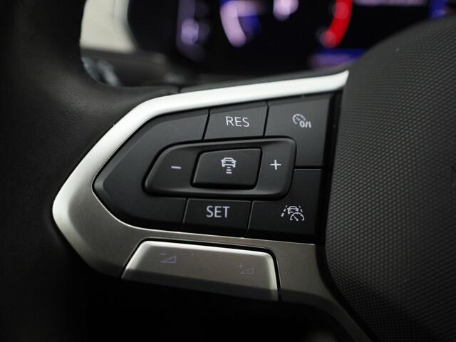 Volkswagen T-Cross 1.0TSI/116PK DSG Style · Navigatie · Apple/Android Car Play · Camera + Parkeersensoren · Stoelverwarming · Garantie t/m 28-11-2026