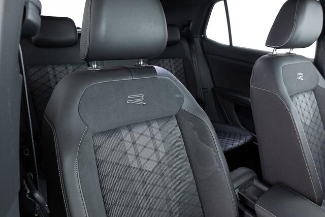 Volkswagen T-Cross 1.0 TSI R-Line Automaat | Full LED | CARPLAY | VELGEN