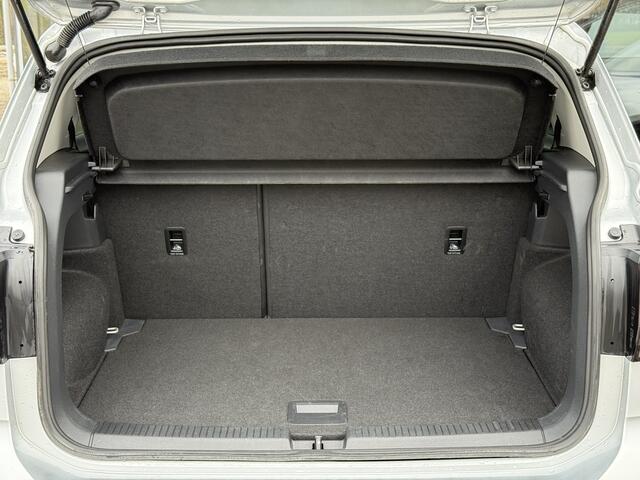 Volkswagen T-Cross 1.0 TSI Style | Camera | LED | ACC