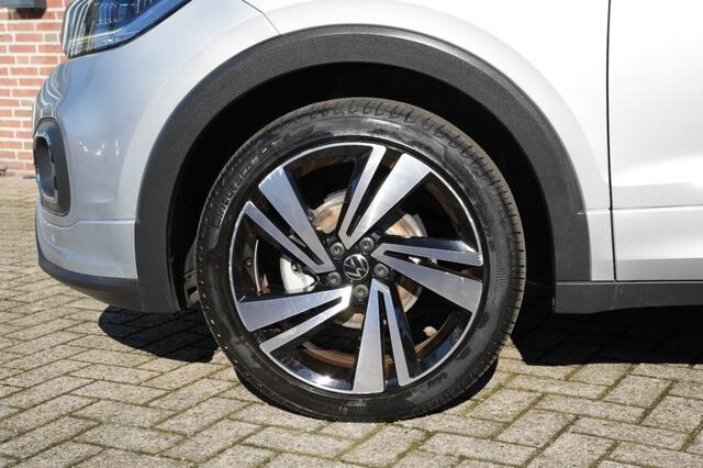 Volkswagen T-Cross 1.0 TSI STYLE R line. ALL in prijs. Carplay, Digital Dash, Camera, Navi