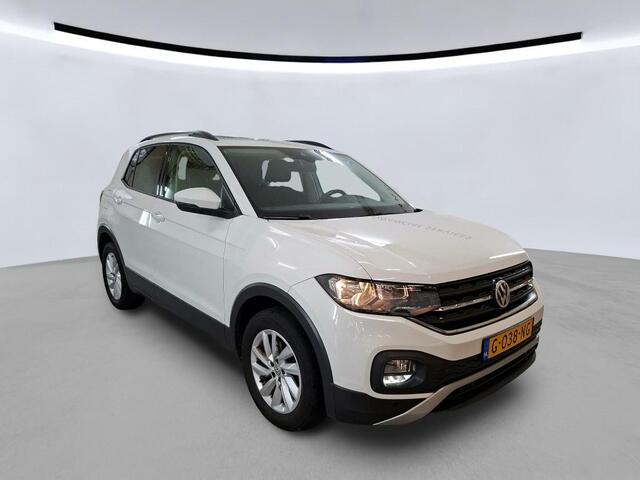Volkswagen T-Cross 1.0 TSI Life | Navigatie | Parkeersenoren | Privacy Glas | VERWACHT