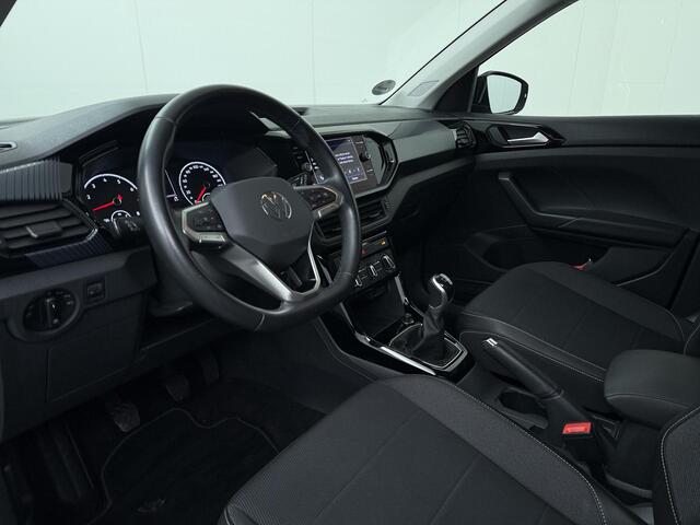 Volkswagen T-Cross 1.0 TSI Life | 95 PK | Navigatiesysteem | Parkeersensoren | Adaptive cruise control |