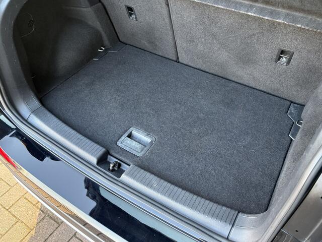 Volkswagen T-Cross 1.0 TSi Life CAMERA/CARPLAY/VIRTUAL/DODEHOEK/ADAPT.CRUISE