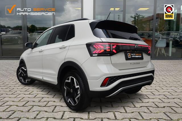 Volkswagen T-Cross 1.5 TSI R-Line | ACC | Camera | Trekhaak |