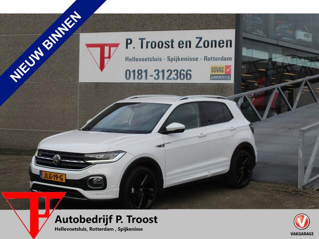 Volkswagen T-Cross 1.0 TSI R-Line binnen & buiten / Digitaal dashboard / Parkeersensoren rondom / Achteruitrijcamera / Adaptive cruise control / Climate control / Navigatie / Apple car play