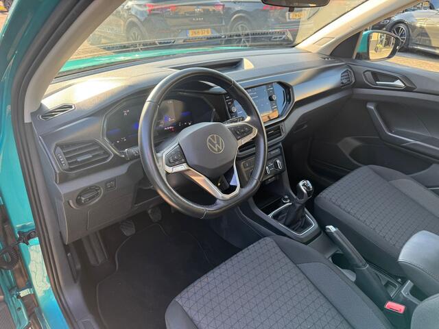 Volkswagen T-Cross 1.0 TSI Life virtual cockpit, airco, cruise, navi
