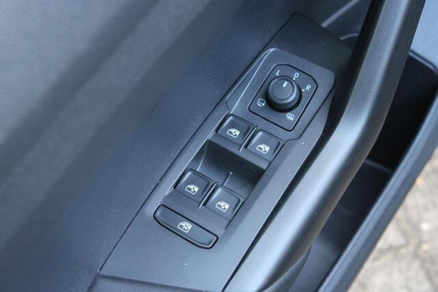 Volkswagen T-Cross 1.0 TSI Life Clima/Camera/Adaptive/AppleAndroid