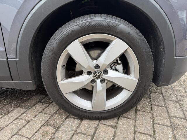 Volkswagen T-Cross 1.5 TSI Style stoel verwarming l Camera l Cruise controle