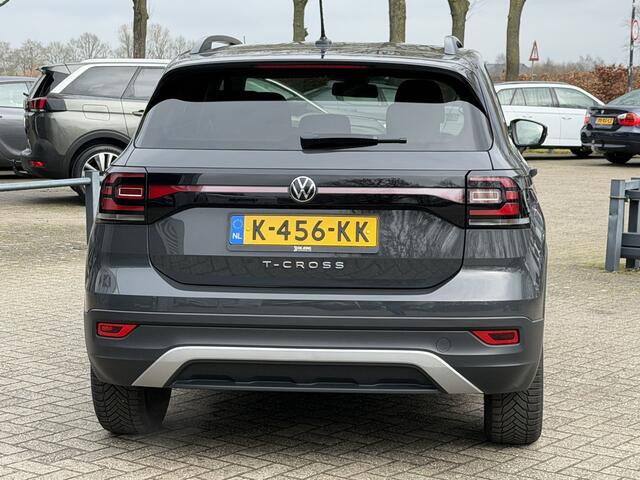 Volkswagen T-Cross 1.0 TSI Life Navigatie/Cruise control/PDC