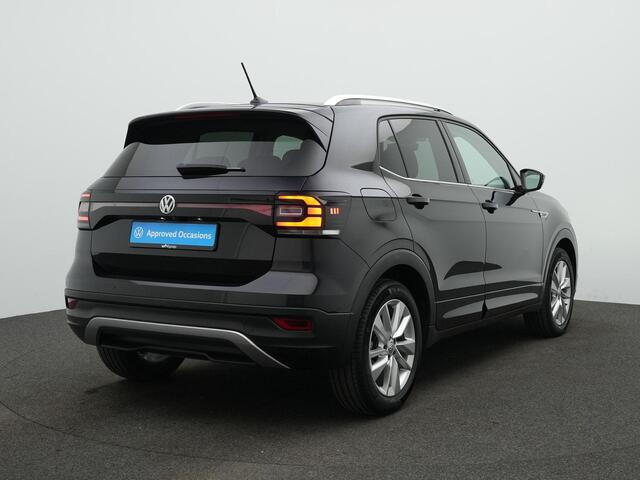 Volkswagen T-Cross 1.5 TSI 150 pk DSG Style Business R / R-Line | Trekhaak | Stoelverwarming | Adaptive Cruise | Achteruitrijcamera