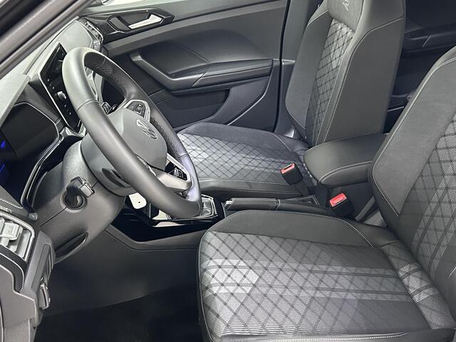 Volkswagen T-Cross 1.5 TSI R-Line Edition AFNEEMBARE TREKHAAK | NAVIGATIE | ACHTERUITRIJCAMERA