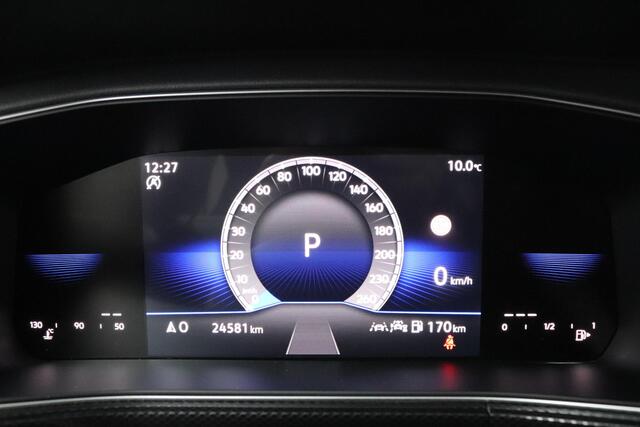 Volkswagen T-Cross 1.5 TSI 150pk DSG R-Line Edition | Trekhaak | Camera | Virtual Cockpit | Stoelverwarming |