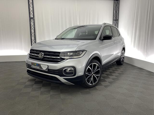 Volkswagen T-Cross 1.0 TSI Style | Virtual cockpit | 18 inch | Sportstoelen | Stoelverwarming | Camera