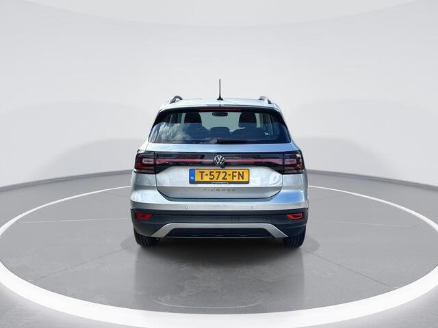Volkswagen T-Cross 1.0 TSI 95pk Life · Camera · Stoelverwarming · Apple/Android Car Play · Navigatie · Keyless ·