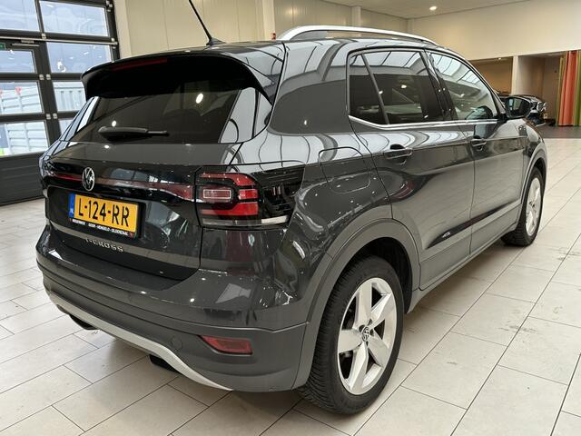 Volkswagen T-Cross 1.0 TSI Style [ TREKHAAK I CAMERA I STOELVERWARMING I CARPLAY ]