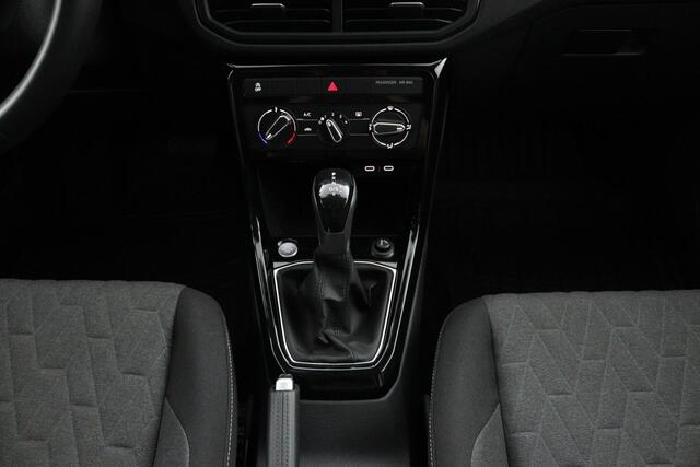 Volkswagen T-Cross 1.0 TSI Life Edition Apple Carplay/Android Auto | Camera | Keyless | 17"