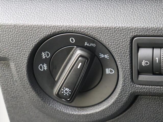 Volkswagen T-Cross 1.0 TSI Life | Achteruitrijcamera | Adaptieve cruise control | CarPlay | Elektrisch inklapbare buitenspiegels | Bluetooth | Airco |