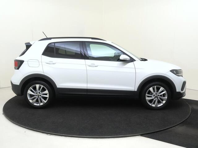Volkswagen T-Cross 1.0 TSI Life Edition | Achteruitrijcamera | Navigatie | Digital cockpit Pro | Stoelverwarming | Keyless | Adaptieve cruise control | Grootlichtassistent |