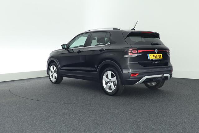 Volkswagen T-Cross 1.0 TSI 110pk DSG Style Trekhaak Camera Stoelverwarming Led Carplay