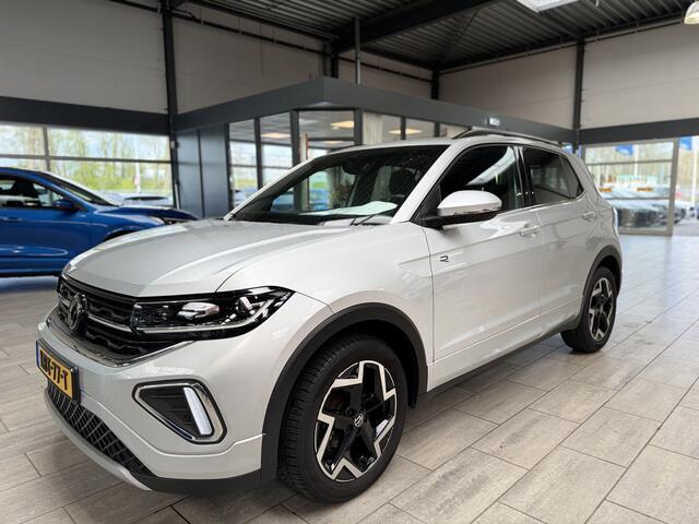 Volkswagen T-Cross 1.5 TSI 150 pk R-Line Edition | Trekhaak | Camera | IQ-LED | Adapt. cruise | Stoelverw. | 4 seiz. banden |