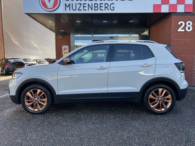 Volkswagen T-Cross 1.5 TSI Style // FULL LED // ADAP. CRUISE // VIRTUAL COCKPIT // CAMERA+SENSOREN // KEYLESS // NAVI+CARPLAY //