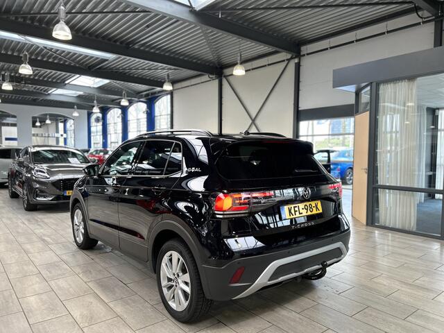 Volkswagen T-Cross TSI Goal Edition 115pk | Trekhaak | Stoelverwarming | All-season banden | Adapt. Cruise |