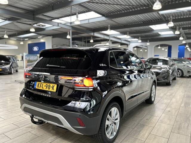 Volkswagen T-Cross TSI Goal Edition 115pk | Trekhaak | Stoelverwarming | All-season banden | Adapt. Cruise |