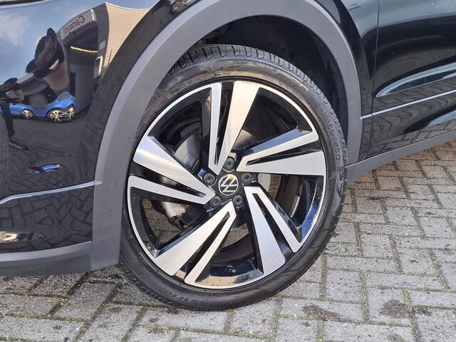 Volkswagen T-Cross 1.0 TSI R-Line | Navigatie/Android/Apple Carplay | LM Velgen 18" | Cruise Control Adaptief | PDC voor en Achter+ Camera Achter | R-Line Exterieur | Airco |