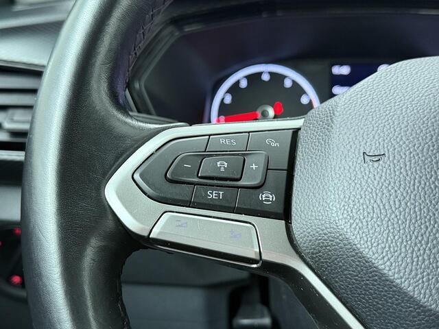 Volkswagen T-Cross 1.0 TSI Life | 95 PK | Achteruitrijcamera | Climate control | Dodehoek detectie | Adaptive Cruise control |