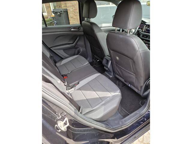 Volkswagen T-Cross 1.0 TSI R-Line nieuwstaat NED. AUTO !!