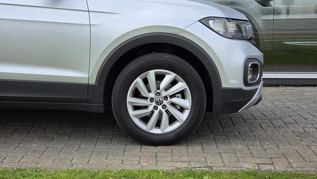 Volkswagen T-Cross 1.0 TSI Style | Automaat | Carplay | Stoelverwarming | ACC | Camera