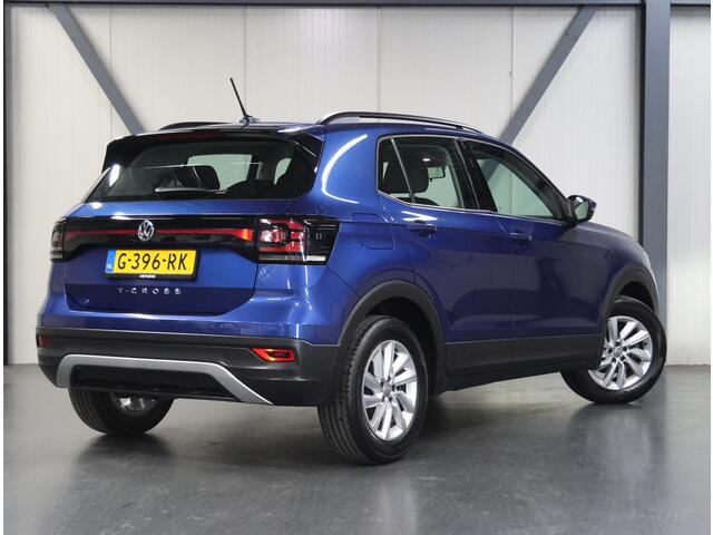 Volkswagen T-Cross 1.0 TSI Life | 2de eigenaar | Airco | Adaptief Cruise Control | Armsteun | AppleCarPlay/AndroidAuto | Navigatie | LED | Isofix | DAB Radio | Dodehoek Detectie |
