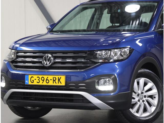 Volkswagen T-Cross 1.0 TSI Life | 2de eigenaar | Airco | Adaptief Cruise Control | Armsteun | AppleCarPlay/AndroidAuto | Navigatie | LED | Isofix | DAB Radio | Dodehoek Detectie |