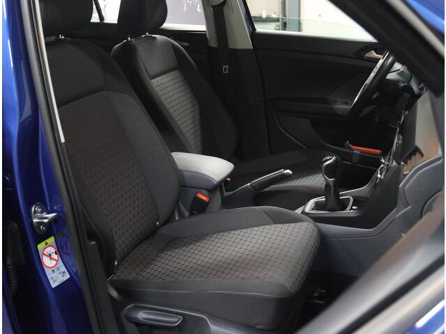 Volkswagen T-Cross 1.0 TSI Life | 2de eigenaar | Airco | Adaptief Cruise Control | Armsteun | AppleCarPlay/AndroidAuto | Navigatie | LED | Isofix | DAB Radio | Dodehoek Detectie |